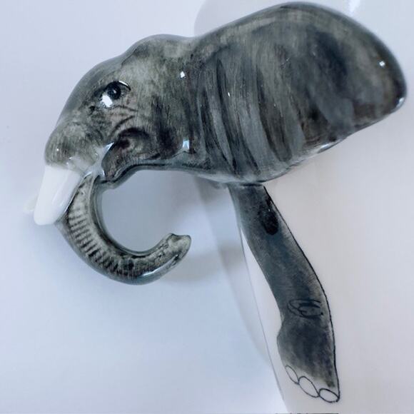 World Market 3D Elephant Trunk Tusks White Ceramic Handle Coffee Mug Cup 12 oz - Picture 14 of 14